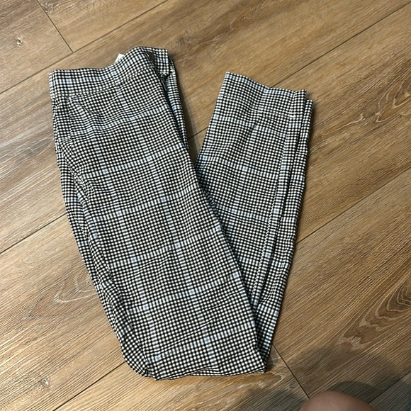 Hollister trousers - Picture 1 of 4